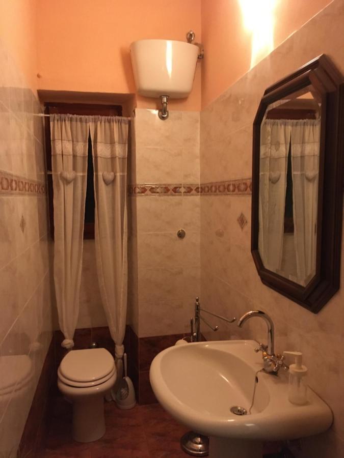 Dimora Rossetti Apartment Volterra Ngoại thất bức ảnh